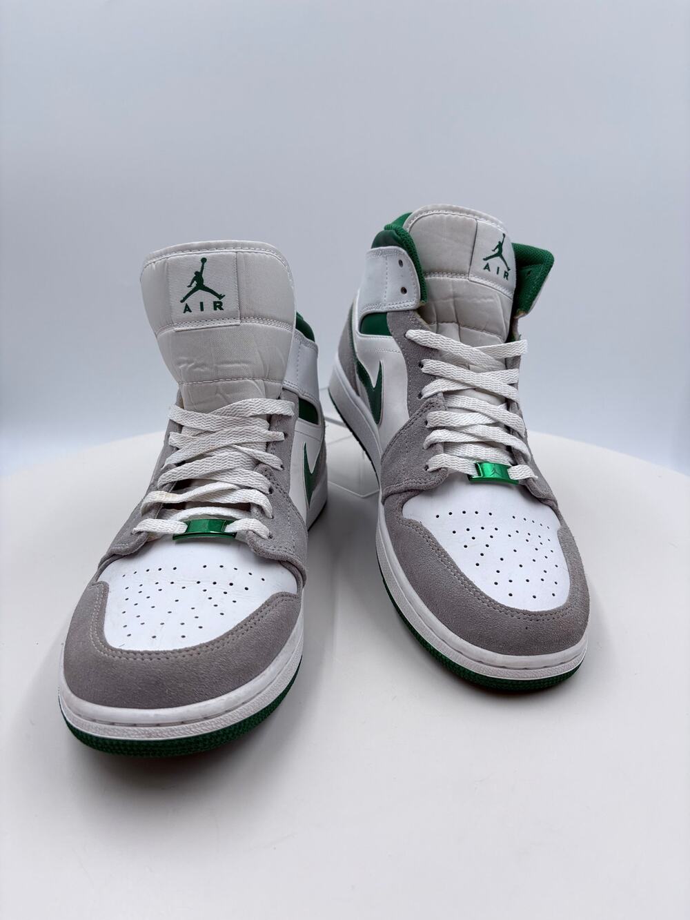 Nike Men's Jordan 1 Mid SE